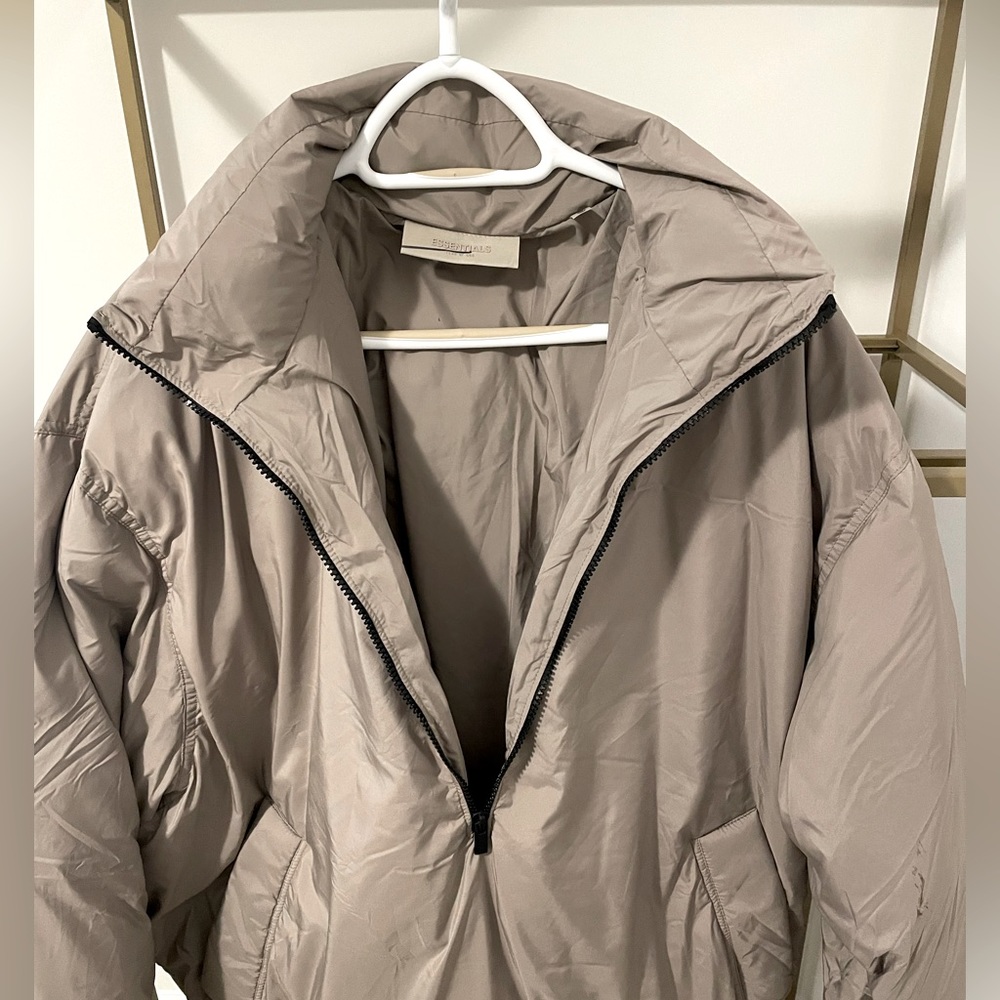 ESSENTIALS FEAR OF GOD zip-up puffer jacket - Picture 6 of 10